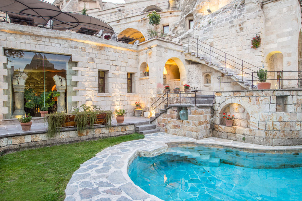 Anatolian Houses pool