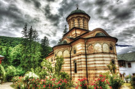 Manastiri din Romania